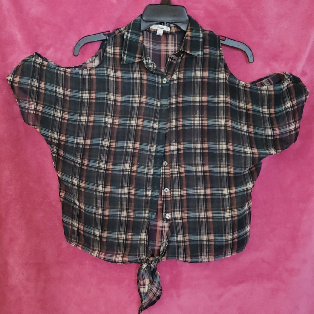 Cute waist tie shirt